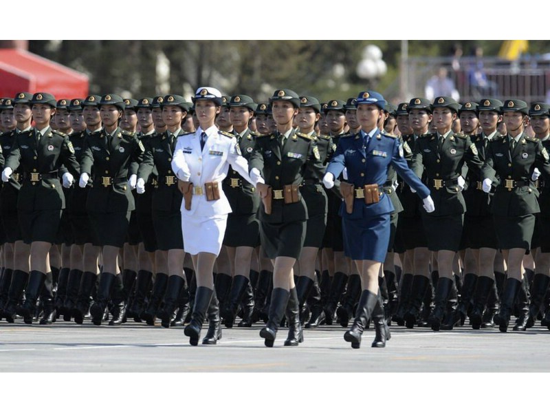 2009年国庆大阅兵女兵风姿壁纸 壁纸21