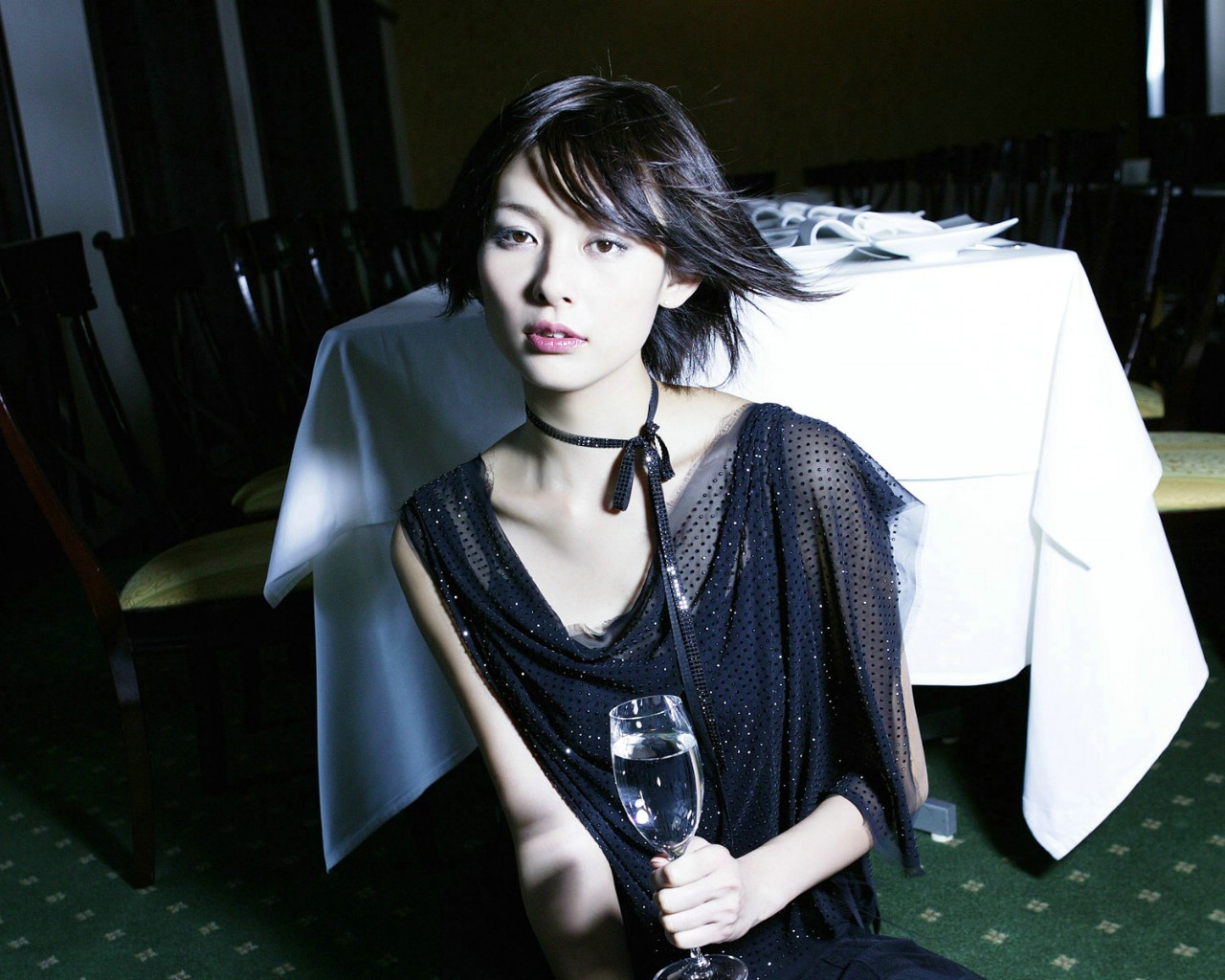 壁纸1280×1024石川亚纱美